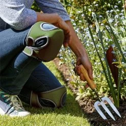 Burgon & Ball Moss Kneelo® Knee Pads -Garden Essentials Shop 1171507 3